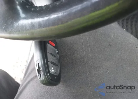 2015 Audi A8 L 3.0T z USA, uszkodzony, nr VIN WAU3GAFD3FN033317